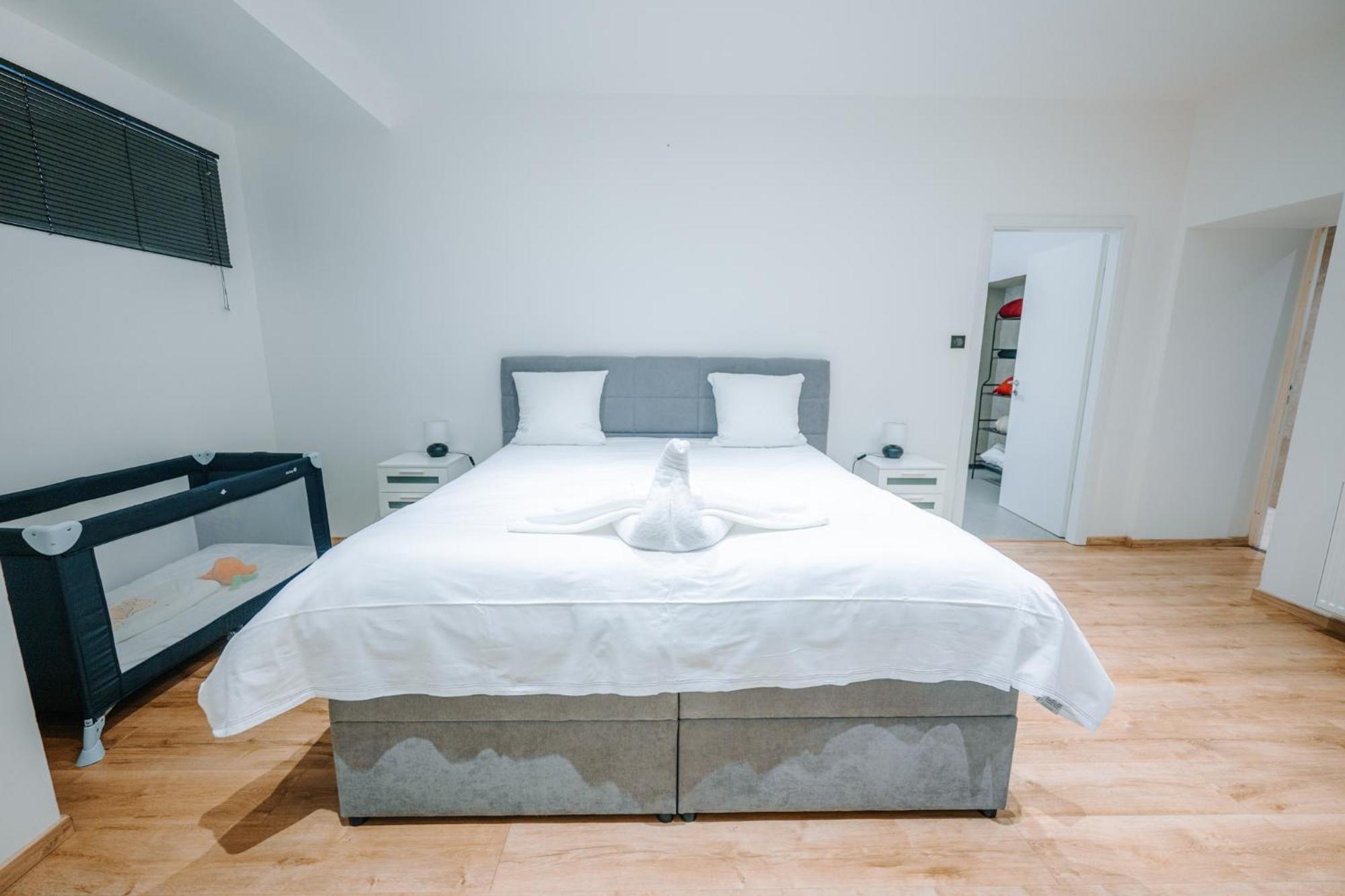 Grand Appartement Rez De Jardin Guebwiller Buitenkant foto